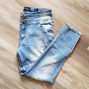 Embroidered High Rise Skinny Jeans